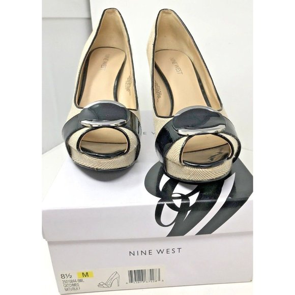 Nine West Stiletto Heels Patent Buckle Size 8.5 CATCHMEO 4" Heel EUC w/Box - Picture 2 of 8